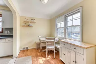 214 Cleveland St, Trenton, MI 48183 - Photo 5