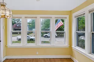 866 E Isabella Ave, Muskegon, MI 49442 - Photo 9