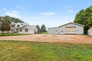 15060 S 27th St, Vicksburg, MI 49097 - Photo 3