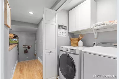 9810 S Division Avenue SW, Byron Center, MI 49315 - Photo 25