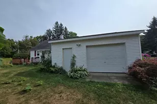 10702 Cutler St, Chippewa Lake, MI 49320 - Photo 25