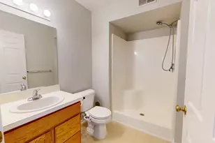 2767 S Knightsbridge Cir, Ann Arbor, MI 48105 - Photo 13