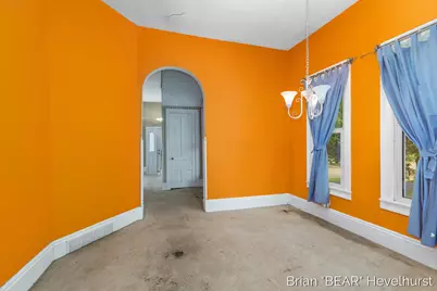 827 Fairview Avenue NE, Grand Rapids, MI 49503 - Photo 15