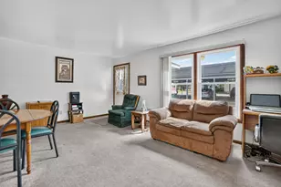 199 E 34th St, Holland, MI 49423 - Photo 9