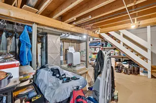 199 E 34th St, Holland, MI 49423 - Photo 21