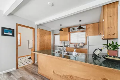 307 Park Street, Saint Joseph, MI 49085 - Photo 13