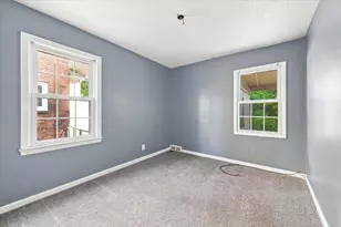 9690 Everts St, Detroit, MI 48224 - Photo 13