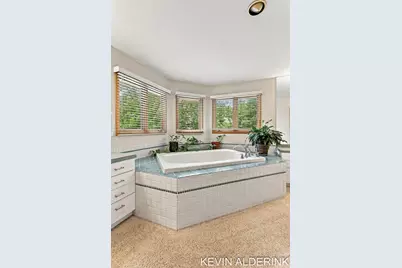 1305 Augusta Court W, Holland, MI 49423 - Photo 27