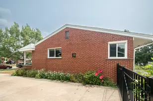 4642 Audubon Dr, Warren, MI 48092 - Photo 9