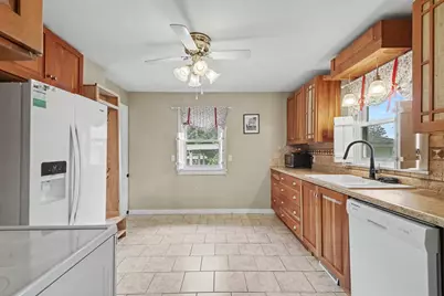222 Woodrow Street, Fremont, MI 49412 - Photo 5