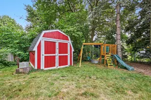 222 Woodrow St, Fremont, MI 49412 - Photo 23