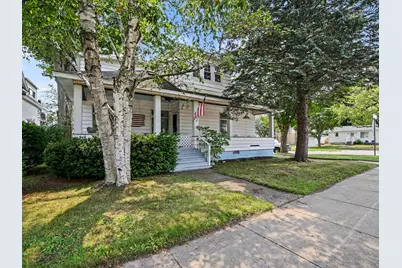 511 W Ludington Avenue, Ludington, MI 49431 - Photo 1