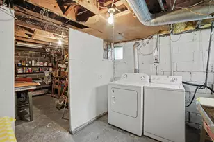511 W Ludington Ave, Ludington, MI 49431 - Photo 31
