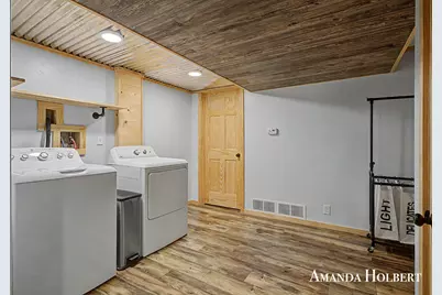 4635 12 Mile Road NE, Rockford, MI 49341 - Photo 33
