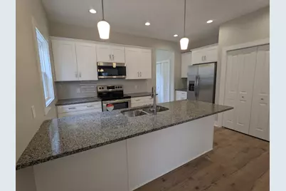 311 Vista Green Drive, Holland, MI 49423 - Photo 5