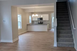 311 Vista Green Dr, Holland, MI 49423 - Photo 7