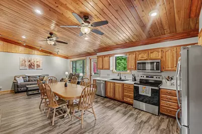 8215 S Island View Drive, Newaygo, MI 49337 - Photo 9