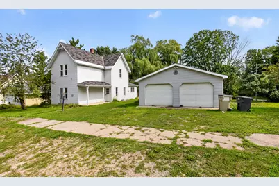 209 Underwood Avenue, Leroy, MI 49655 - Photo 5