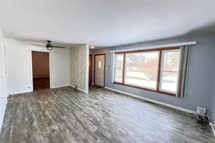 3334 W Glendora Rd, Three Oaks, MI 49128 - Photo 3