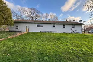 3334 W Glendora Rd, Three Oaks, MI 49128 - Photo 23