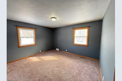 3334 W Glendora Road, Three Oaks, MI 49128 - Photo 11
