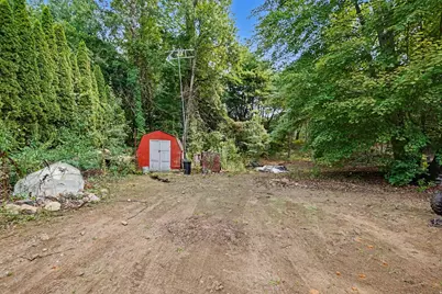 8221 S Island View Drive, Newaygo, MI 49337 - Photo 13