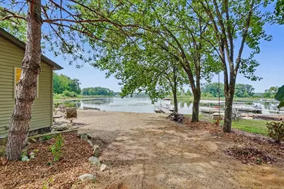 8221 S Island View Drive, Newaygo, MI 49337 - Photo 11