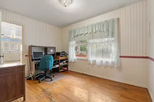 815 Eastfield Dr, Battle Creek, MI 49015 - Photo 13