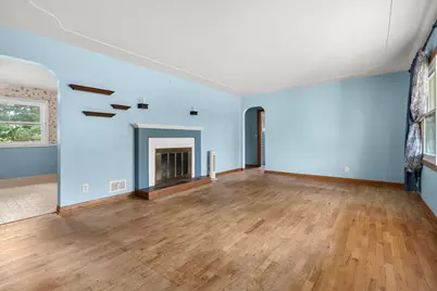 815 Eastfield Drive, Battle Creek, MI 49015 - Photo 3
