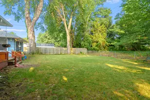 815 Eastfield Dr, Battle Creek, MI 49015 - Photo 29