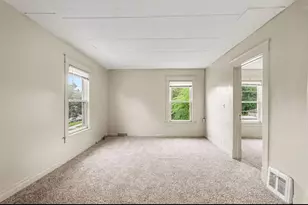 1107 11th St NW, Grand Rapids, MI 49504 - Photo 19