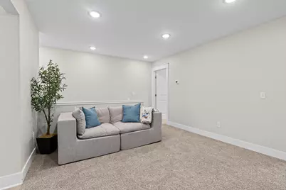2104 Sherwood Avenue, Holland, MI 49423 - Photo 17