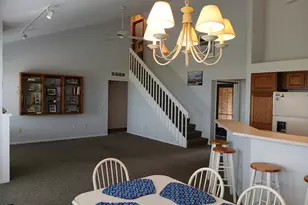 150 Harbor Dr, Ludington, MI 49431 - Photo 9