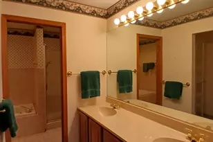 150 Harbor Dr, Ludington, MI 49431 - Photo 11