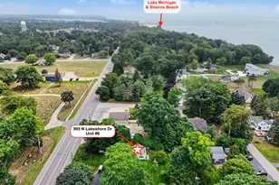 995 N Lakeshore Dr, Ludington, MI 49431 - Photo 5