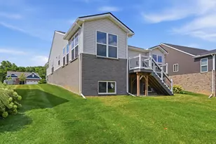 30137 Turtle Creek Cir, New Hudson, MI 48165 - Photo 25