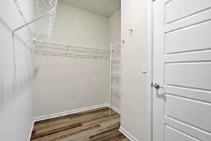 30137 Turtle Creek Cir, New Hudson, MI 48165 - Photo 15