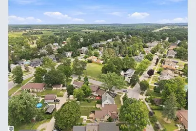 521 E Chapin Street, Cadillac, MI 49601 - Photo 49
