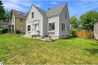 521 E Chapin Street, Cadillac, MI 49601 - Photo 37