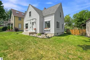 521 E Chapin St, Cadillac, MI 49601 - Photo 37
