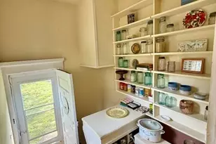274 Garfield Ave, Battle Creek, MI 49017 - Photo 13