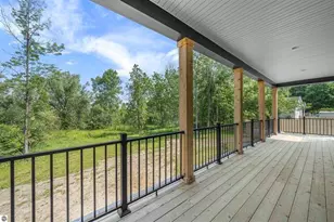 1713 Vanderlip Rd, Traverse City, MI 49686 - Photo 43