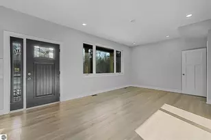 1713 Vanderlip Rd, Traverse City, MI 49686 - Photo 5