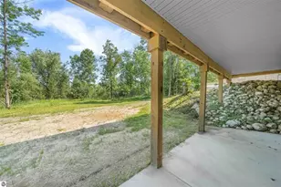 1713 Vanderlip Rd, Traverse City, MI 49686 - Photo 41