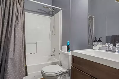 427 E Division Street, Dowagiac, MI 49047 - Photo 13