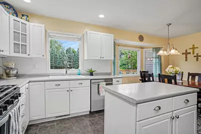 46820 Woodfield Drive, Mattawan, MI 49071 - Photo 9