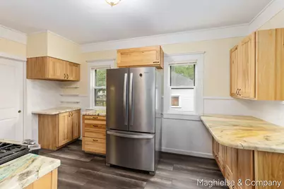 1106 Alpine Avenue NW, Grand Rapids, MI 49504 - Photo 7