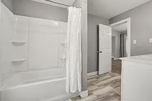 213 E 2nd St, Scottville, MI 49454 - Photo 19