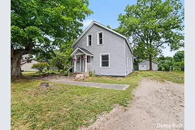213 E 2nd Street, Scottville, MI 49454 - Photo 3