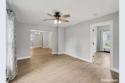 213 E 2nd Street, Scottville, MI 49454 - Photo 9